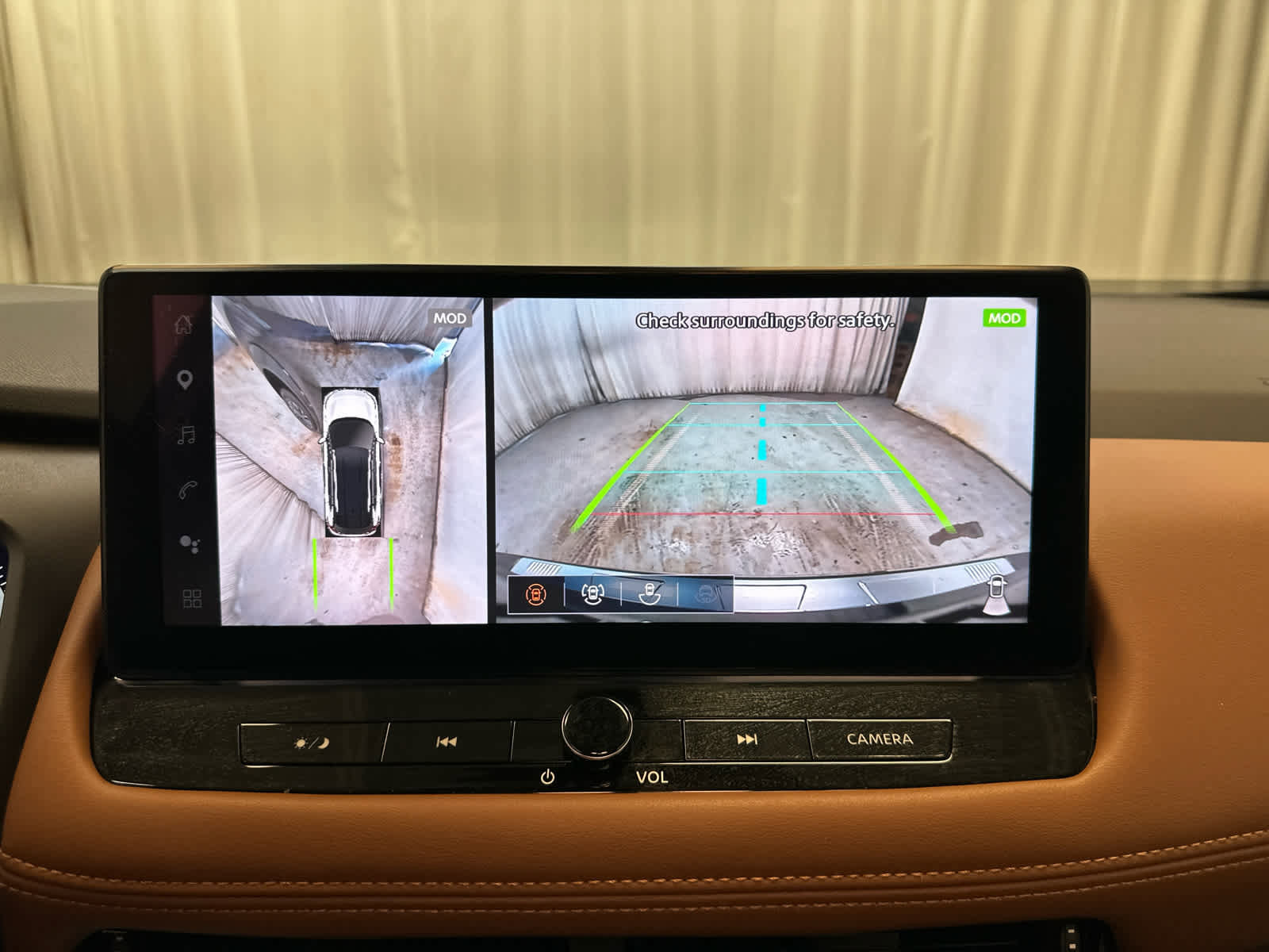 Certified 2025 Nissan Rogue Platinum image 16