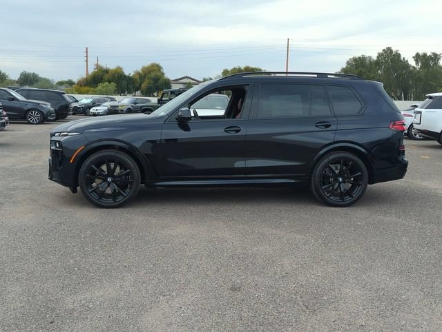 Used 2026 BMW X7 xDrive40i w/ M Sport Package AWD/4WD image 8
