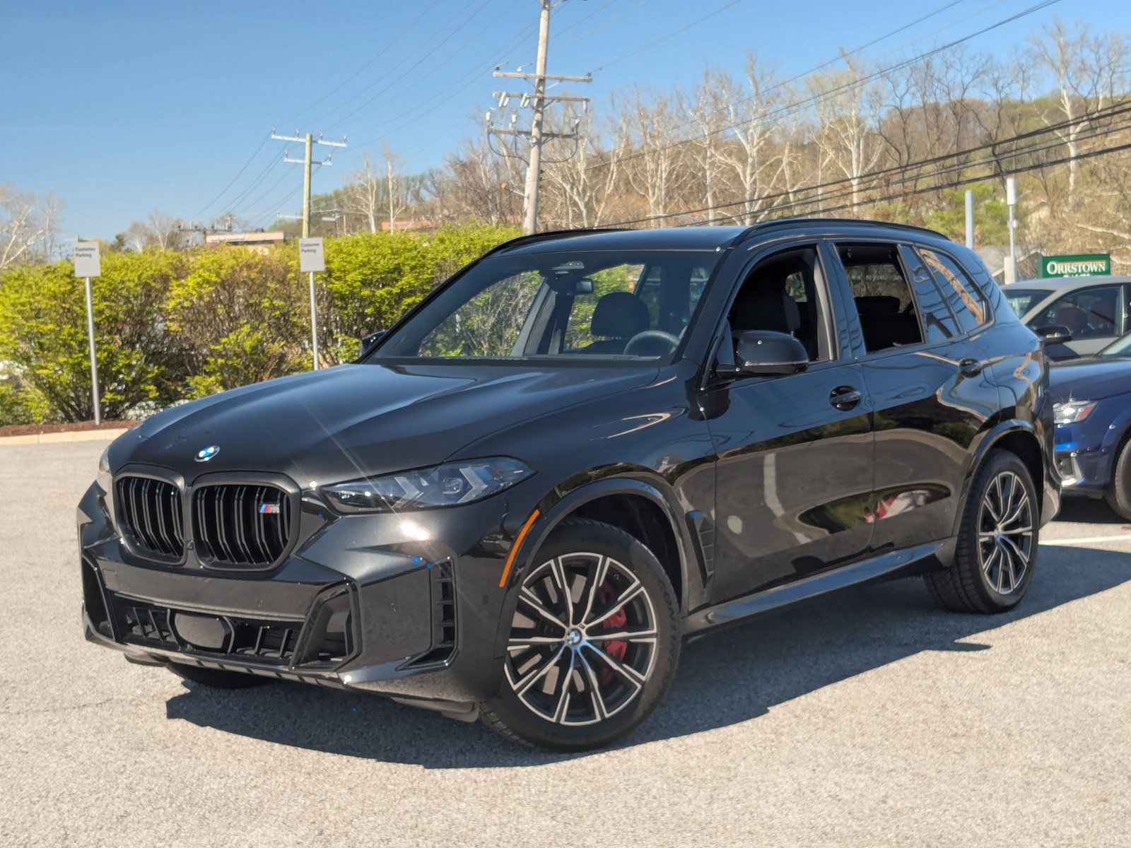 Used 2025 BMW X5 M60i w/ Executive Package image 1