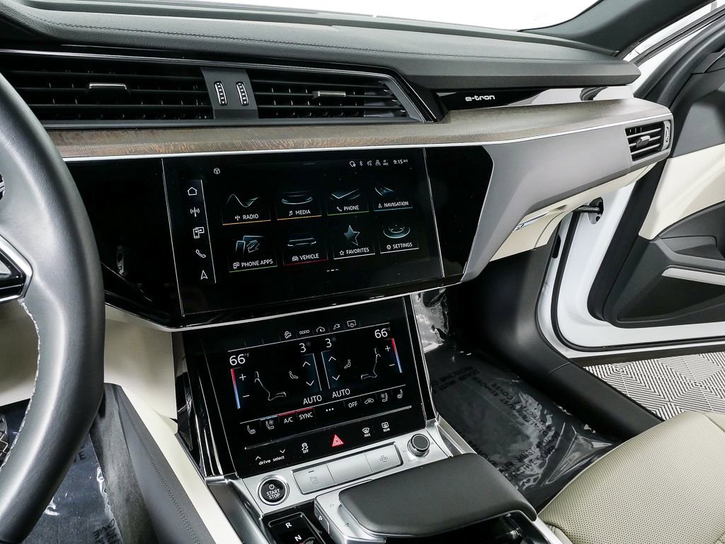 Certified 2024 Audi Q8 e-tron Premium Plus AWD/4WD image 13