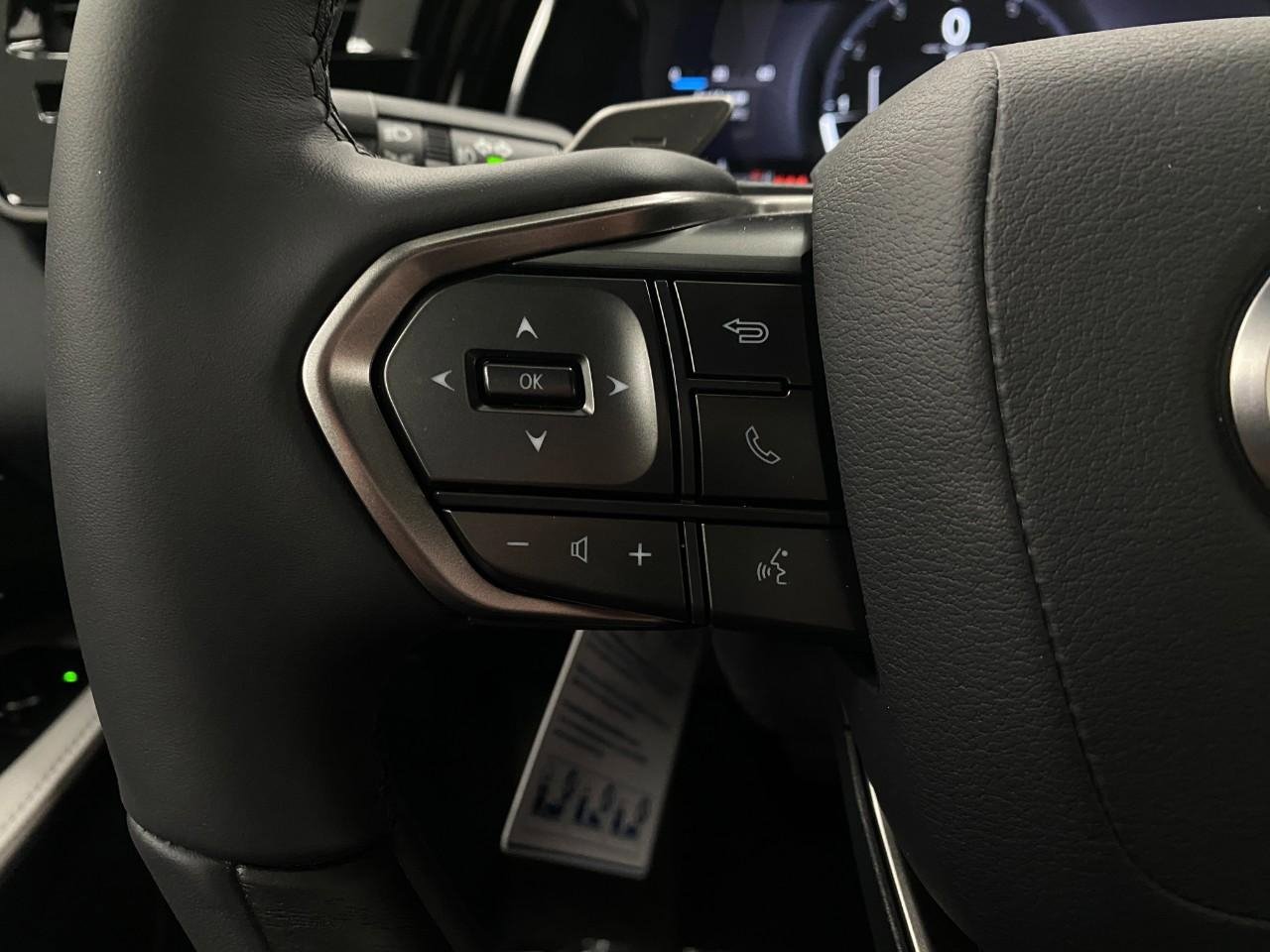 New 2026 Lexus RX 350 AWD image 16