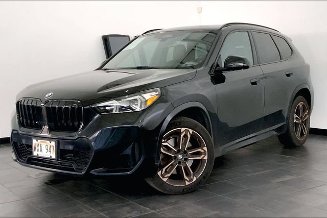 Used 2023 BMW X1 xDrive28i w/ M Sport Package AWD/4WD image 1