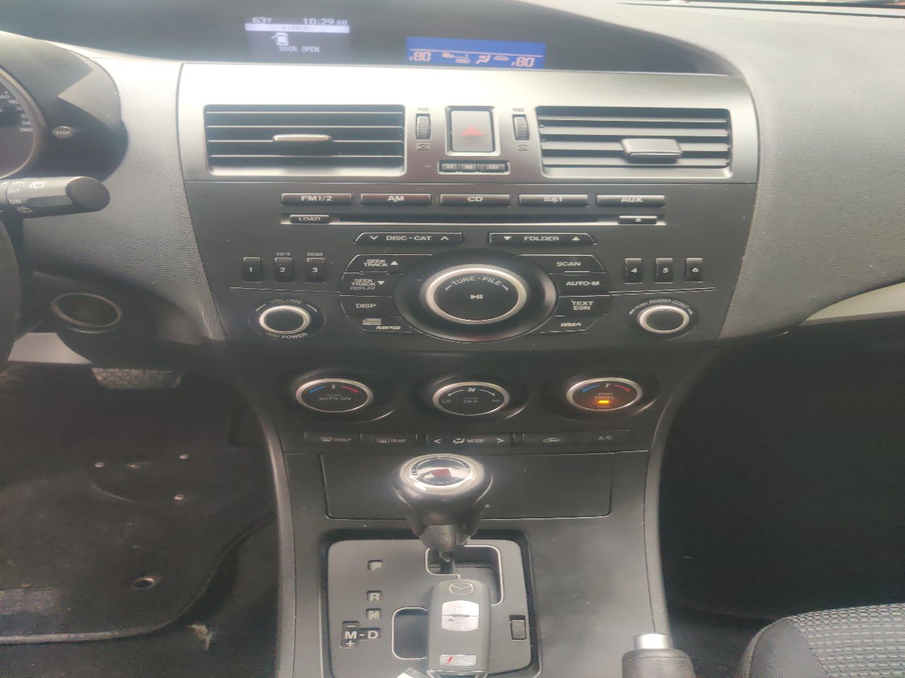 Used 2013 MAZDA MAZDA3 i Touring image 11