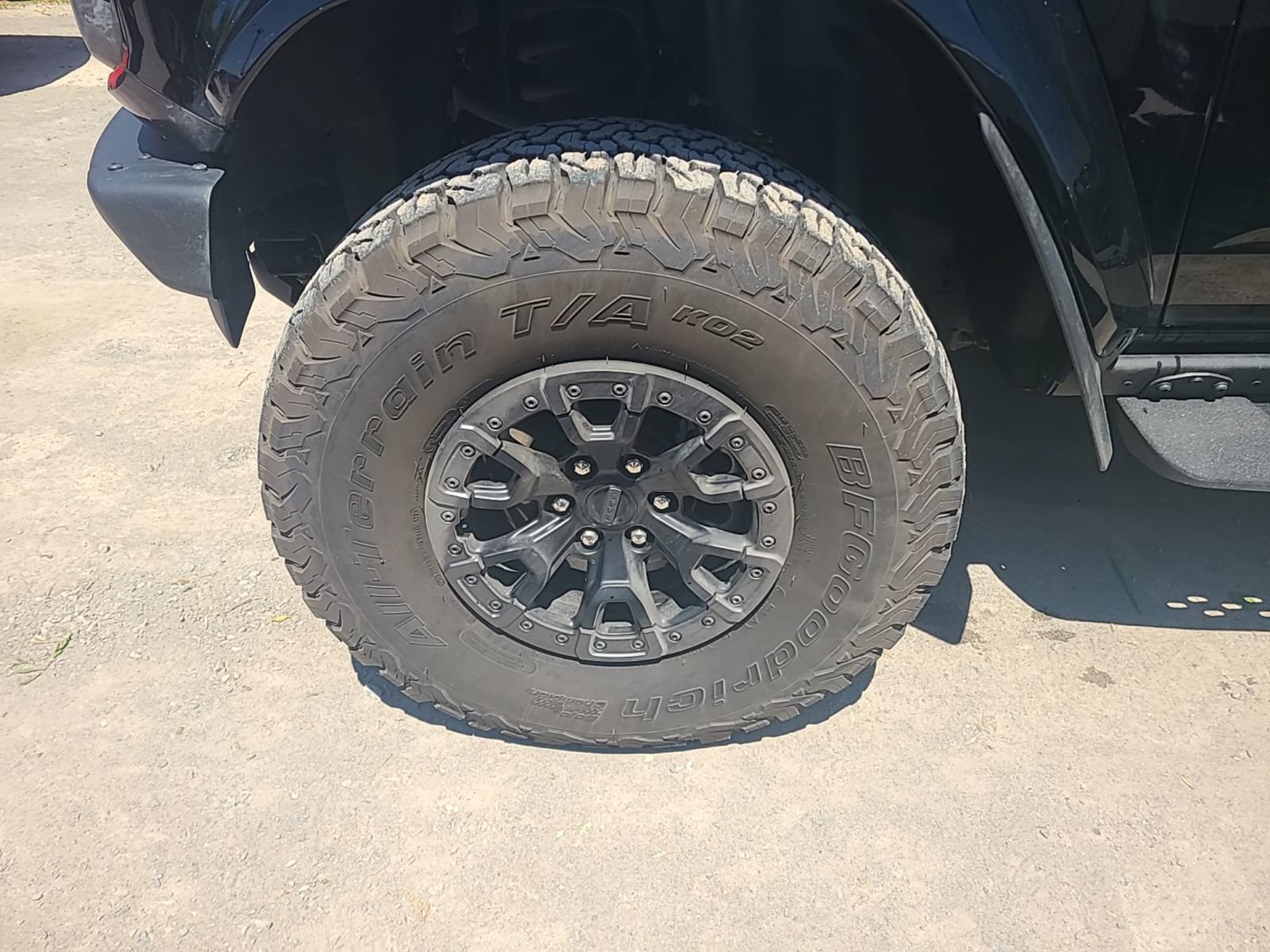 Used 2025 Ford Bronco Raptor AWD/4WD image 7