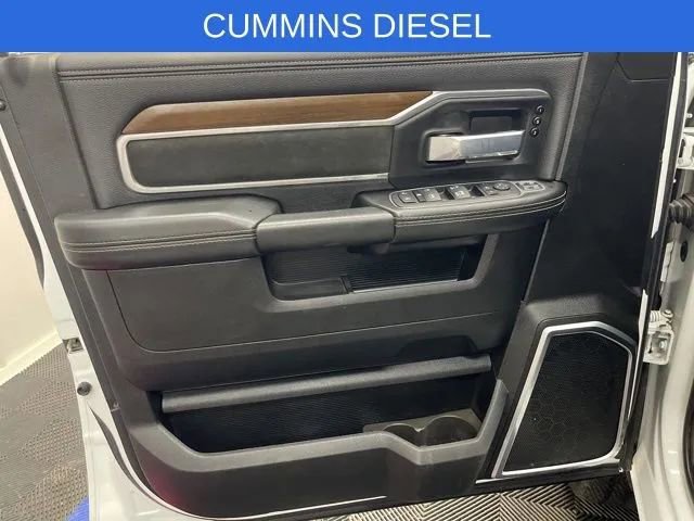 Used 2024 RAM 2500 Laramie AWD/4WD image 8