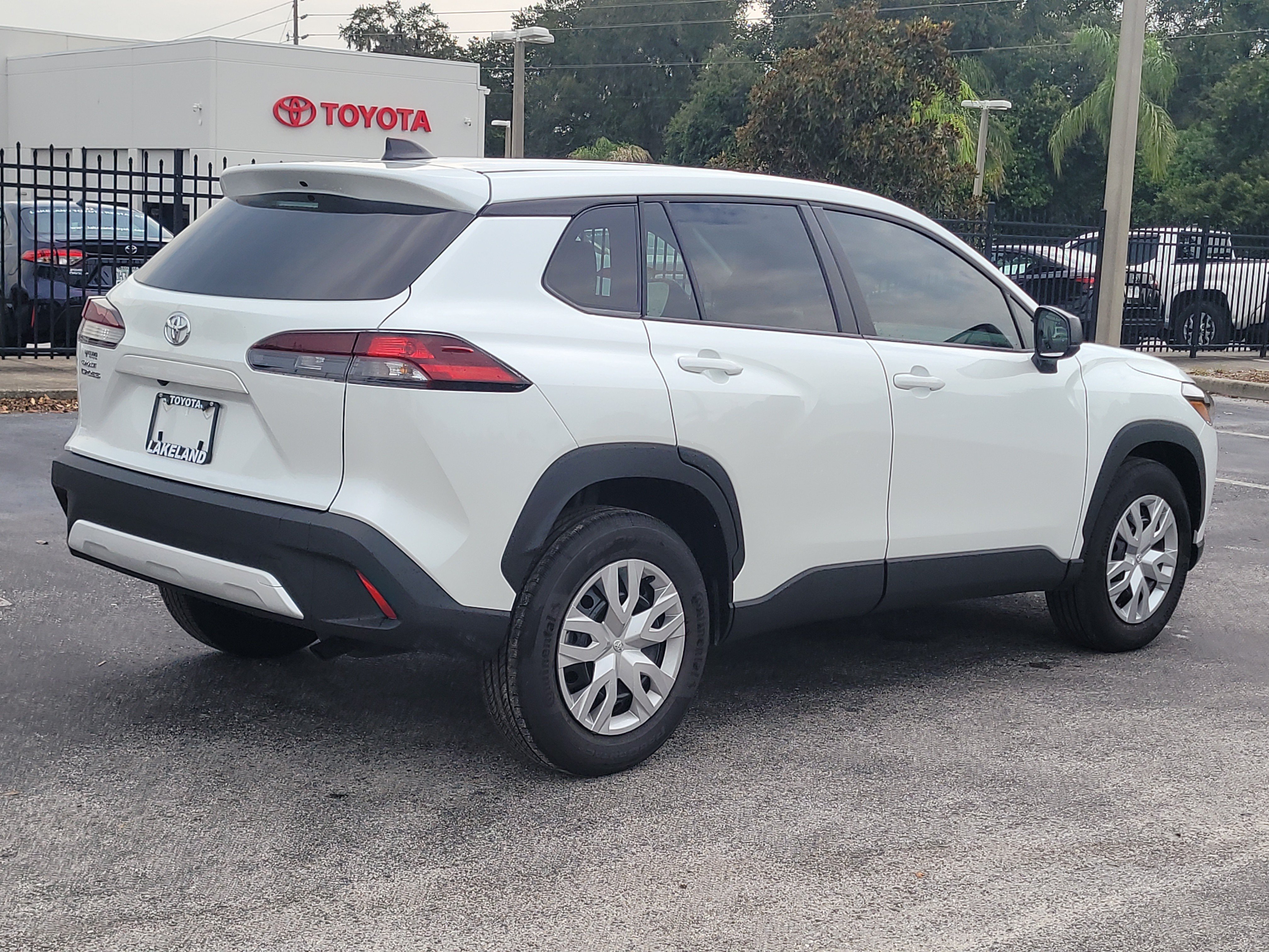 Used 2026 Toyota Corolla Cross L FWD image 7