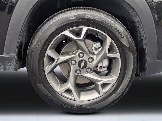 Used 2025 Chevrolet Trax LT w/ LT Convenience Package image 10