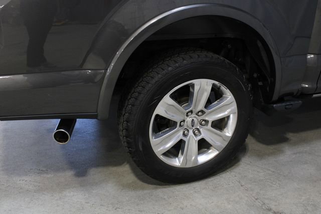 Used 2016 Ford F150 Platinum w/ Equipment Group 701A Luxury image 25