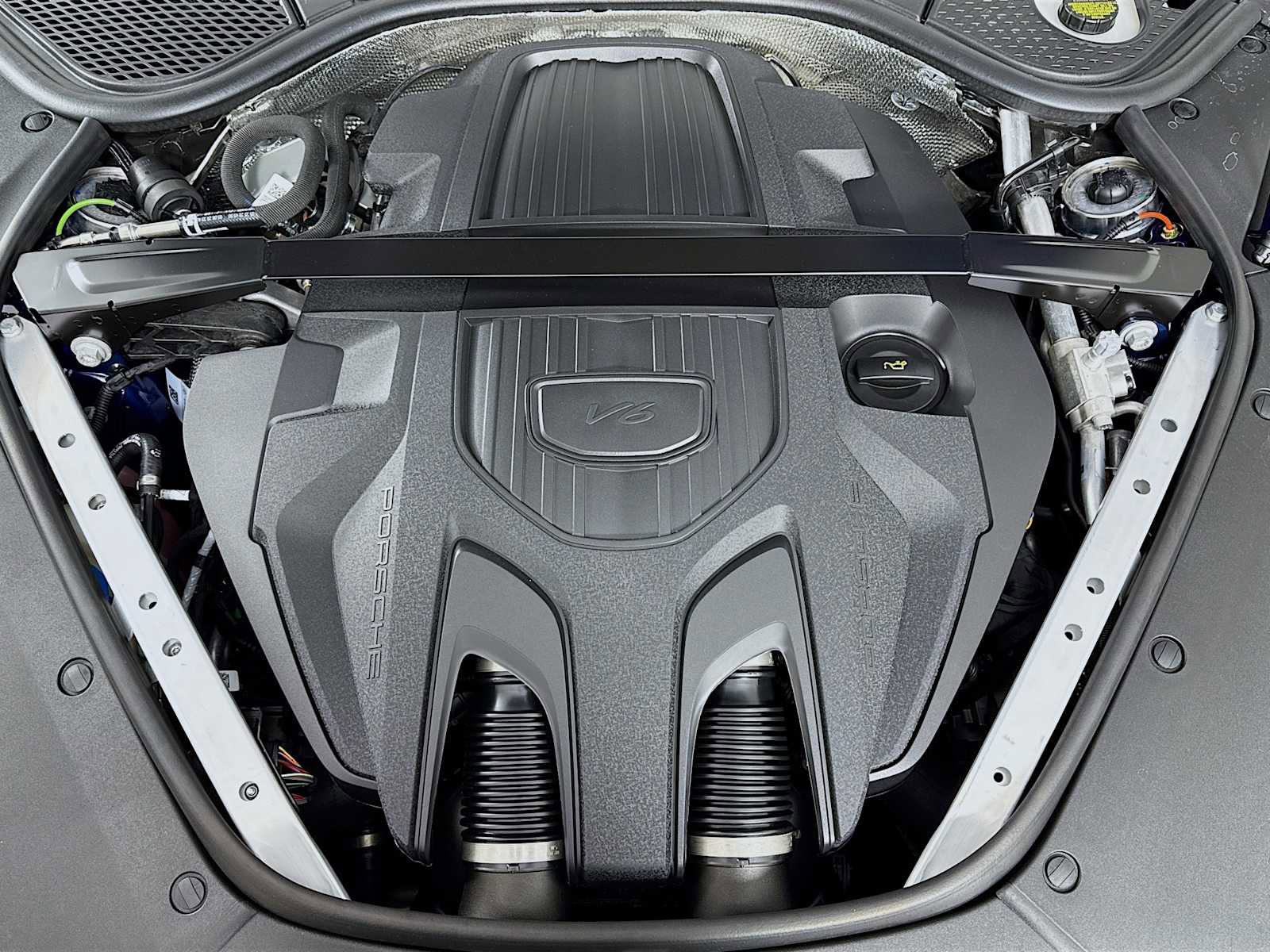 New 2026 Porsche Panamera 4 image 32