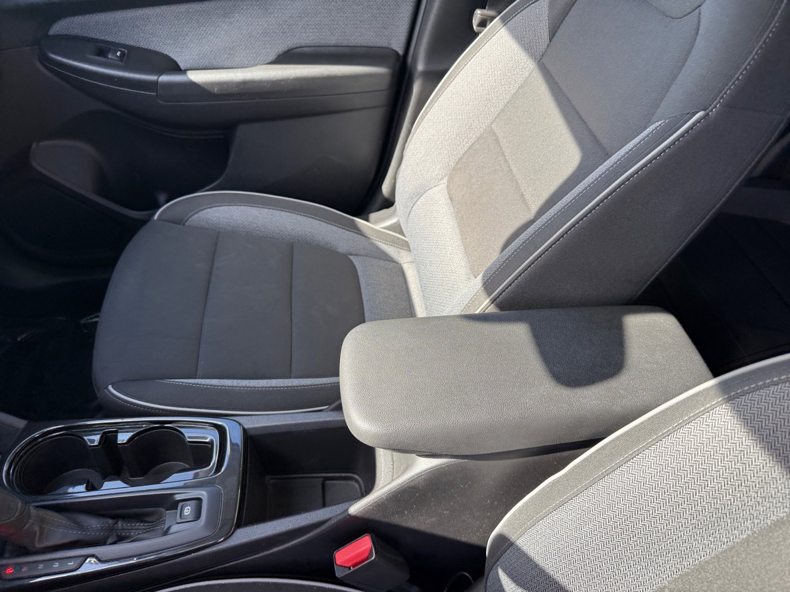 Used 2025 Chevrolet TrailBlazer LT image 14