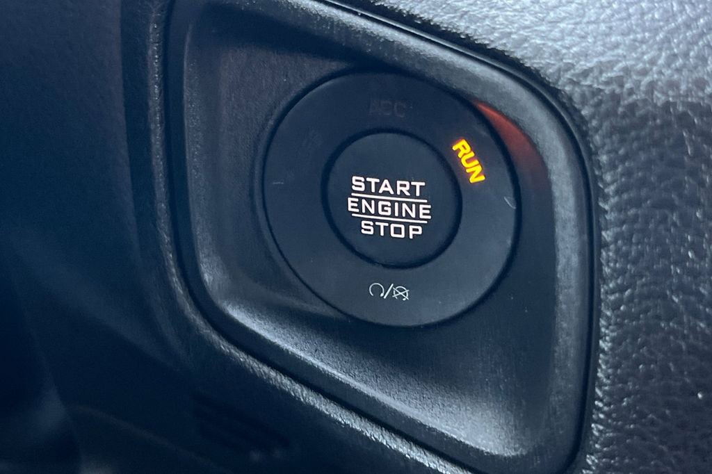 Used 2024 Jeep Wrangler Sport S image 21