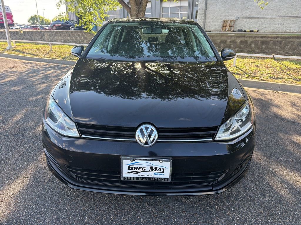 Used 2016 Volkswagen Golf S image 8