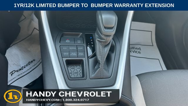Used 2025 Toyota RAV4 XLE AWD/4WD image 21