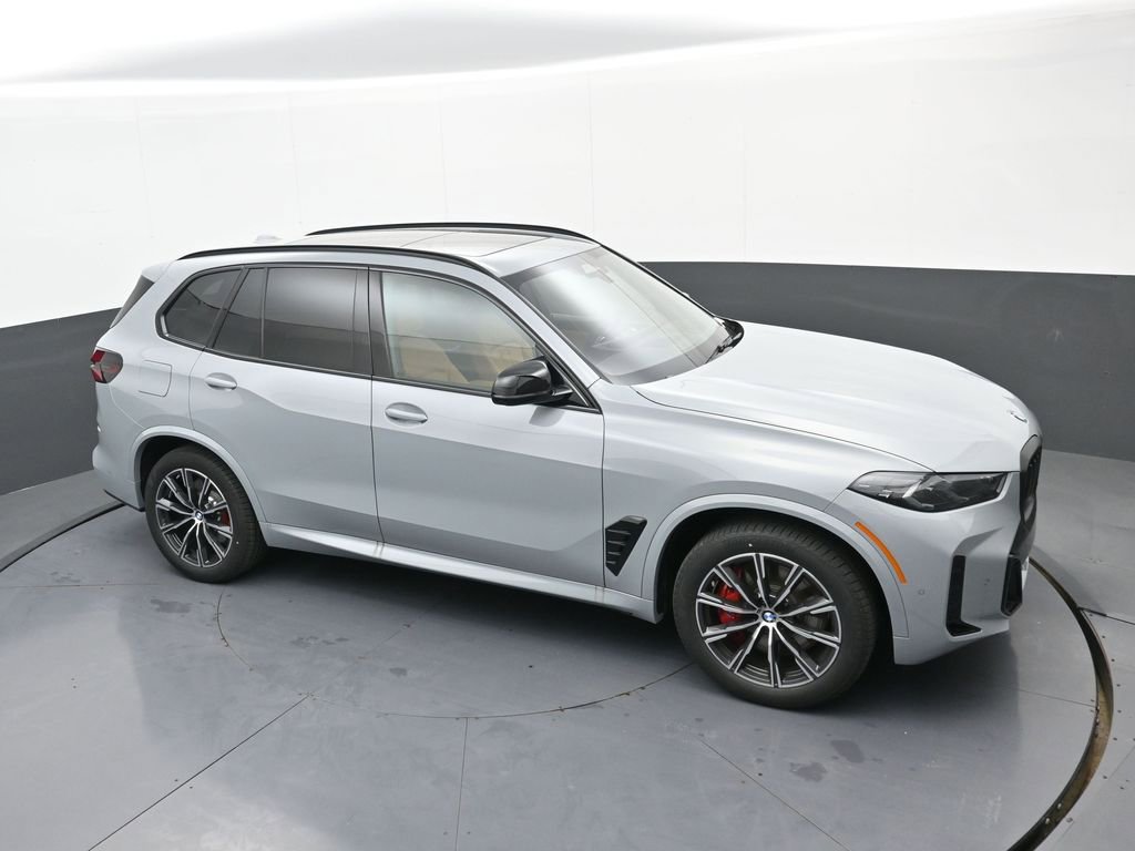 New 2026 BMW X5 M60i w/ Climate Comfort Package image 29