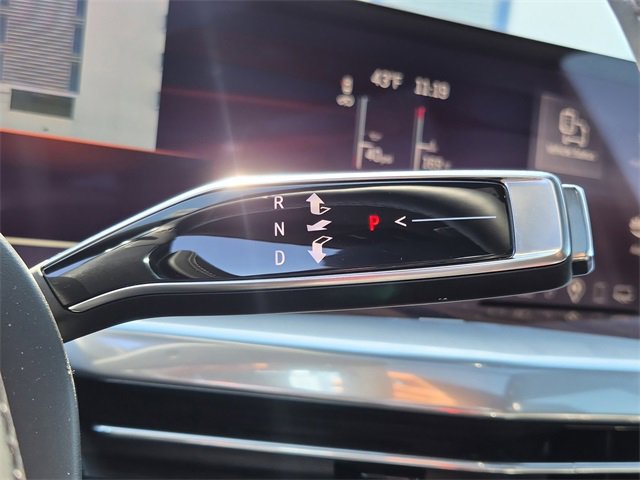 Certified 2025 Cadillac Escalade Sport Platinum w/ LPO, ONYX Package image 28