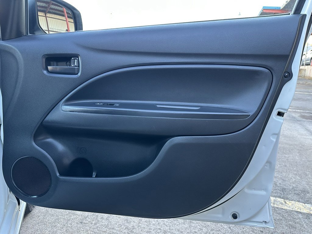 Used 2017 Mitsubishi Mirage ES image 20