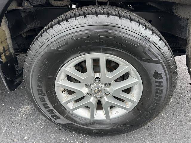 Used 2016 Nissan Frontier SV w/ SV Value Truck Package RWD image 26