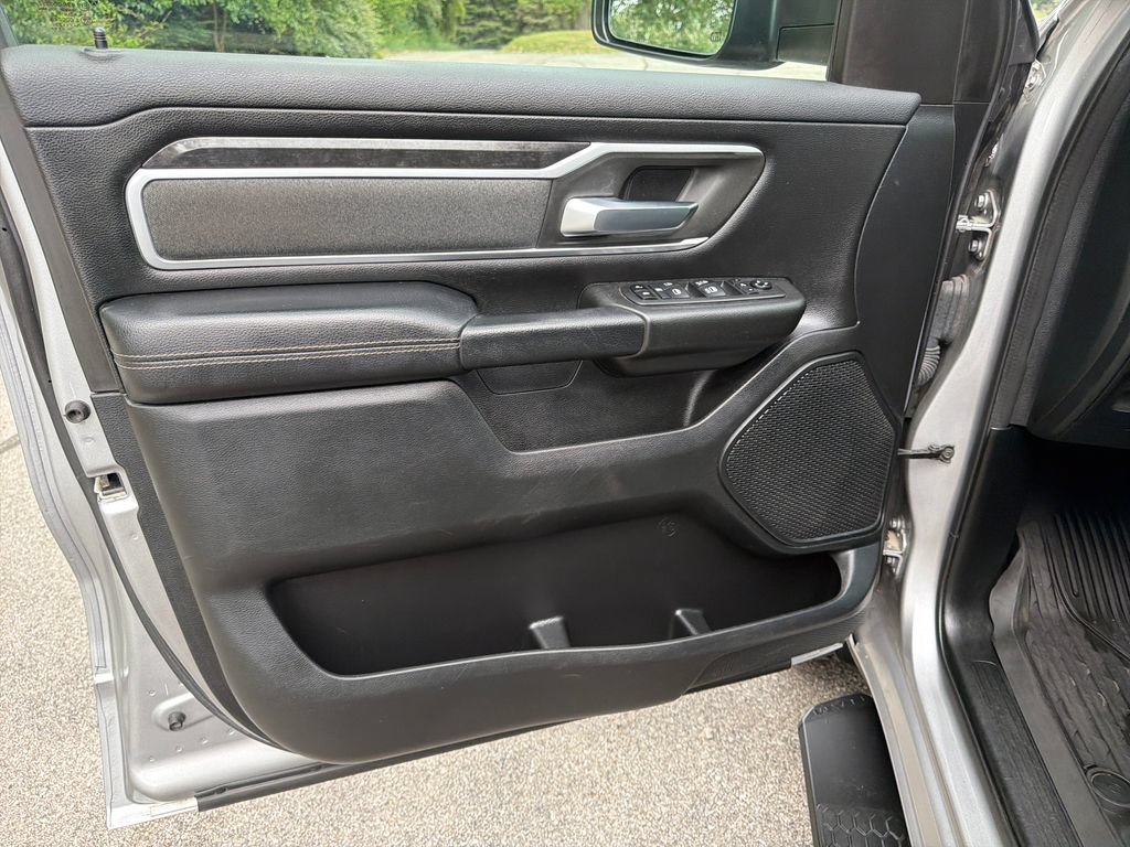 Used 2020 RAM 1500 Big Horn AWD/4WD image 17