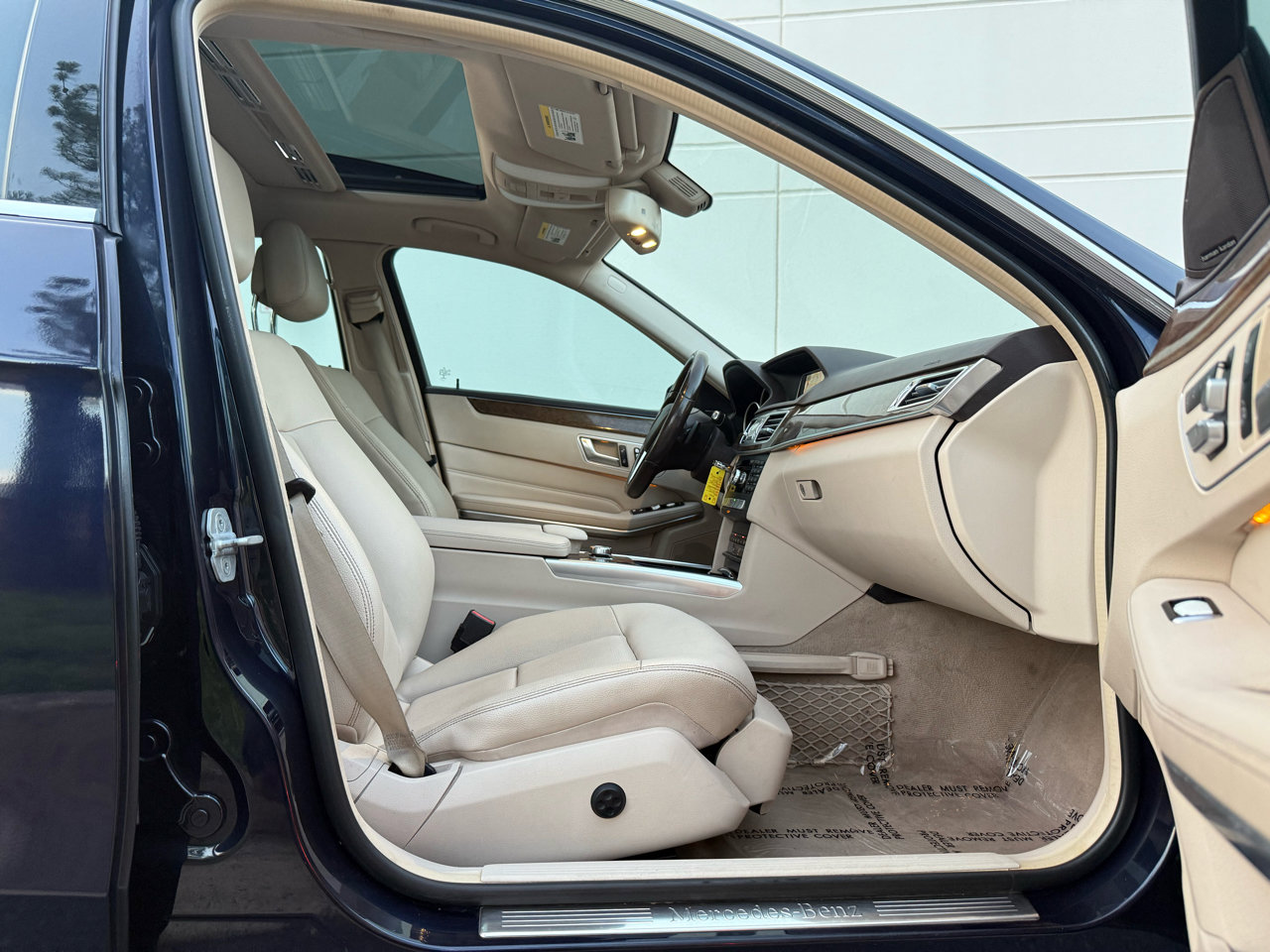 Used 2015 Mercedes-Benz E 350 4MATIC Sedan image 20