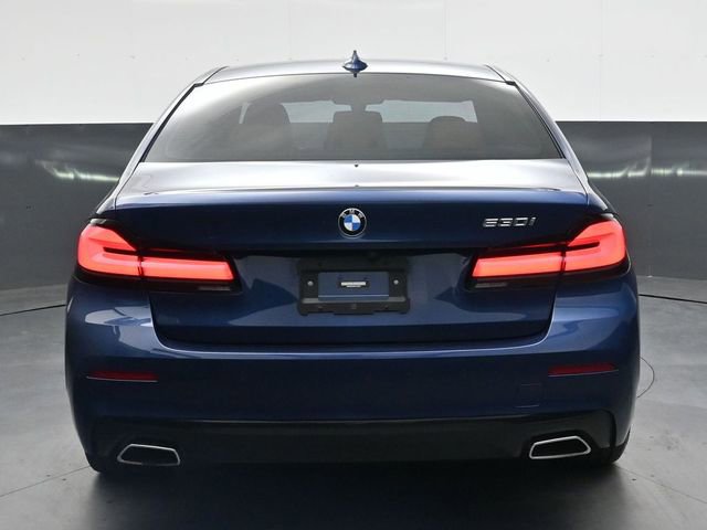 Used 2023 BMW 530i w/ Premium Package RWD image 6