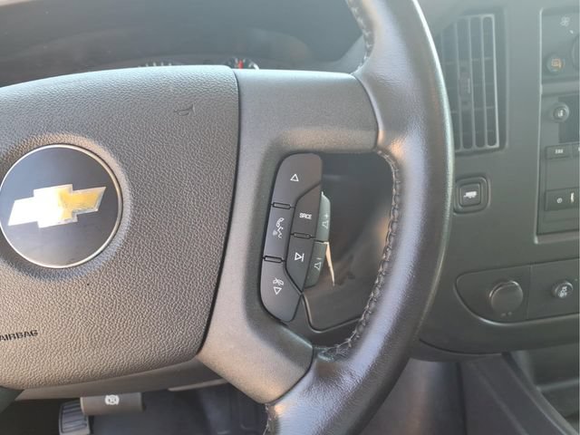Used 2022 Chevrolet Express 3500 Extended w/ Driver Convenience Package RWD image 17