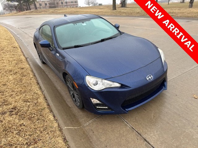 Used 2015 Scion FR-S image 1