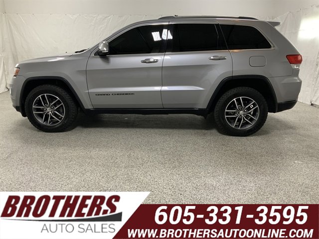 Used 2018 Jeep Grand Cherokee Limited AWD/4WD image 1