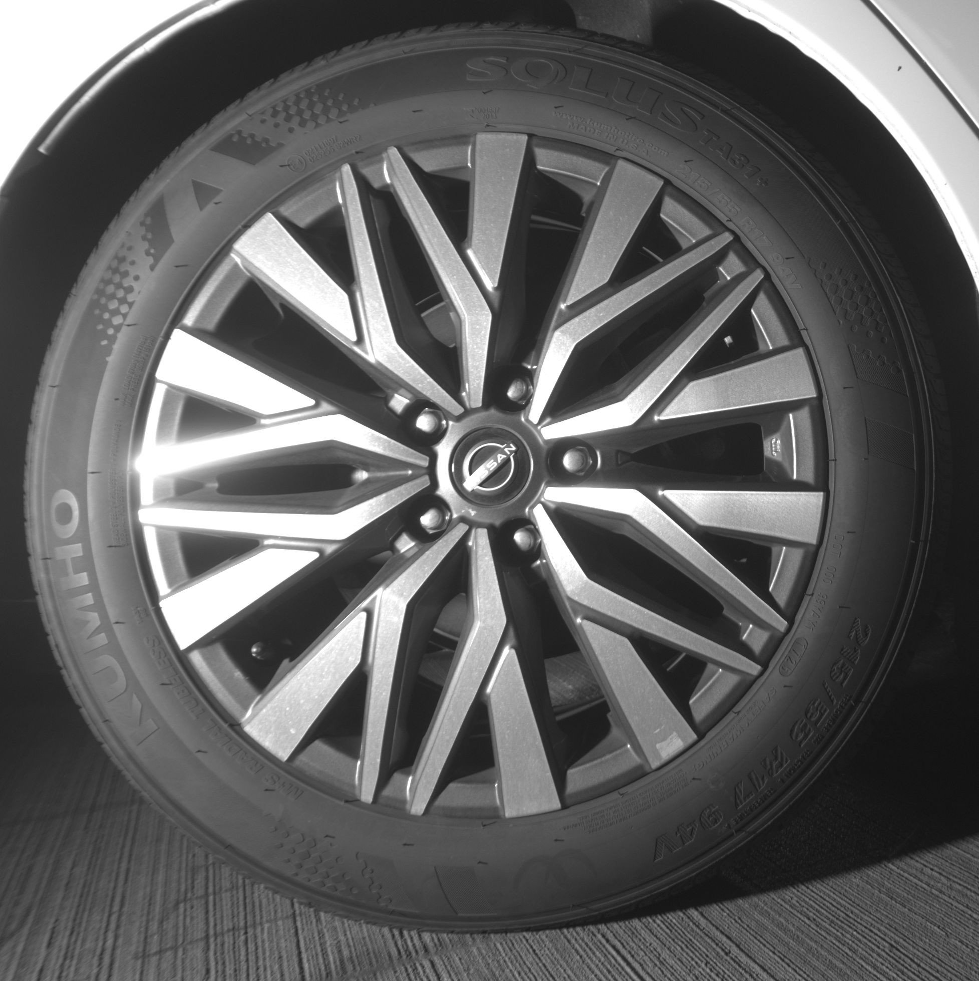 Used 2025 Nissan Altima 2.5 SV FWD image 15