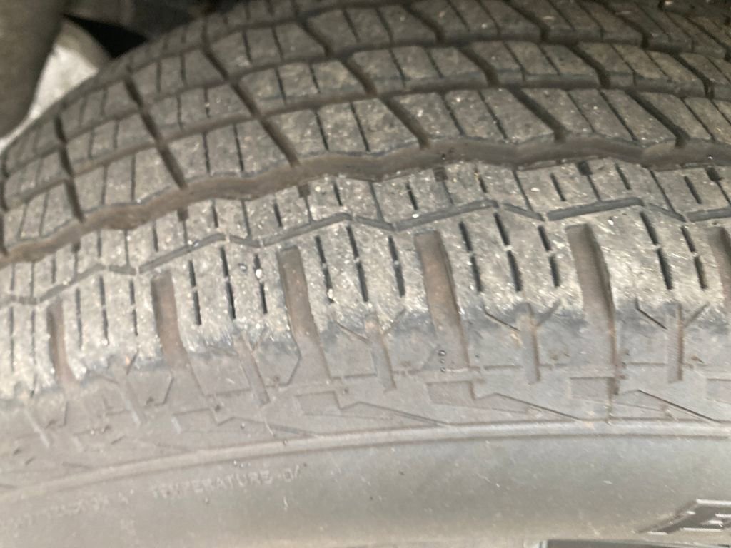 Used 2018 Chevrolet Silverado 1500 LT w/ All Star Edition image 32