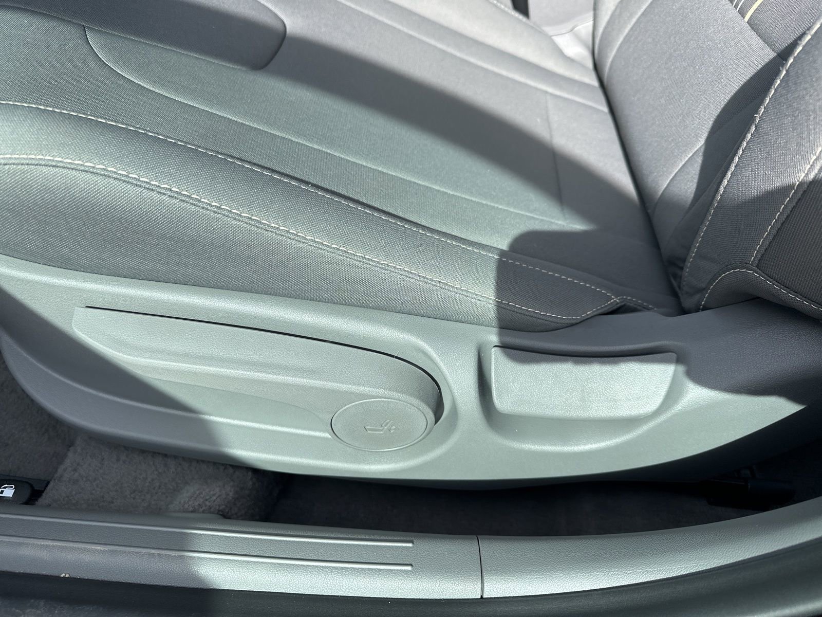 New 2026 Hyundai Elantra Blue image 11