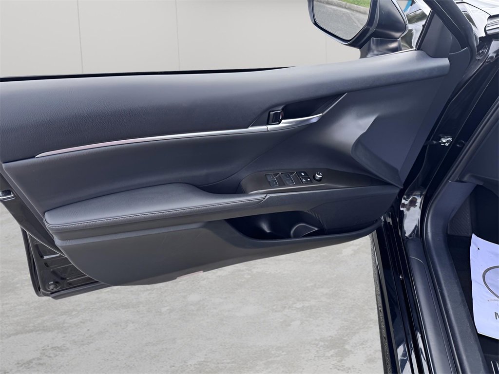 Used 2024 Toyota Camry XSE image 23