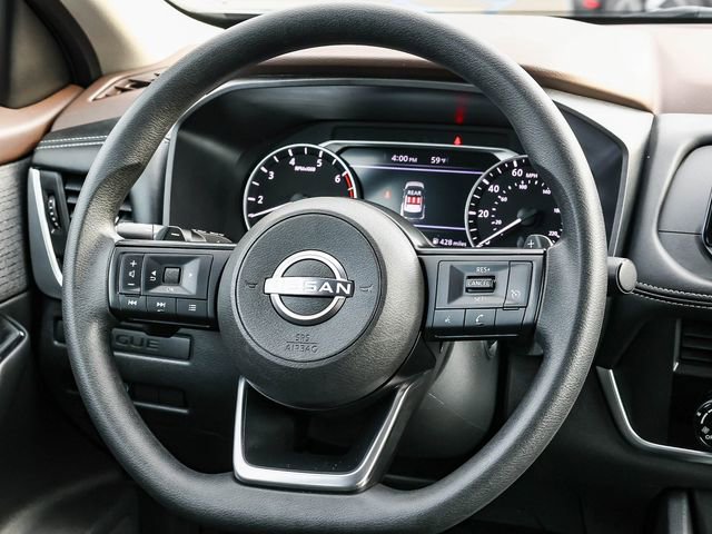 Used 2023 Nissan Rogue S image 16