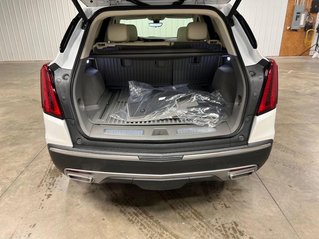 New 2026 Cadillac XT5 Premium Luxury w/ Driver Assist Package image 11