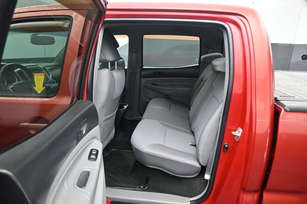 Used 2012 Toyota Tacoma PreRunner w/ TRD Sport Pkg RWD image 27