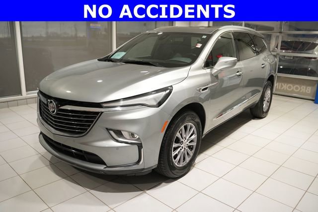 Used 2024 Buick Enclave Essence w/ Trailering Package, 5000 lbs. AWD/4WD image 5