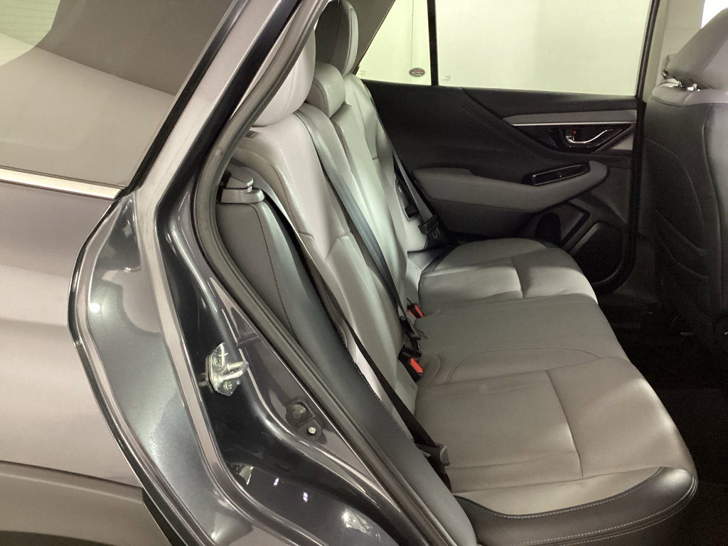 Used 2023 Subaru Outback Limited image 11