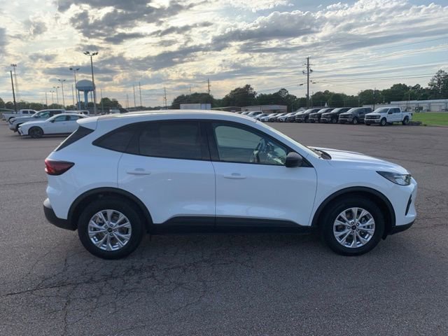 Used 2025 Ford Escape Active FWD image 8