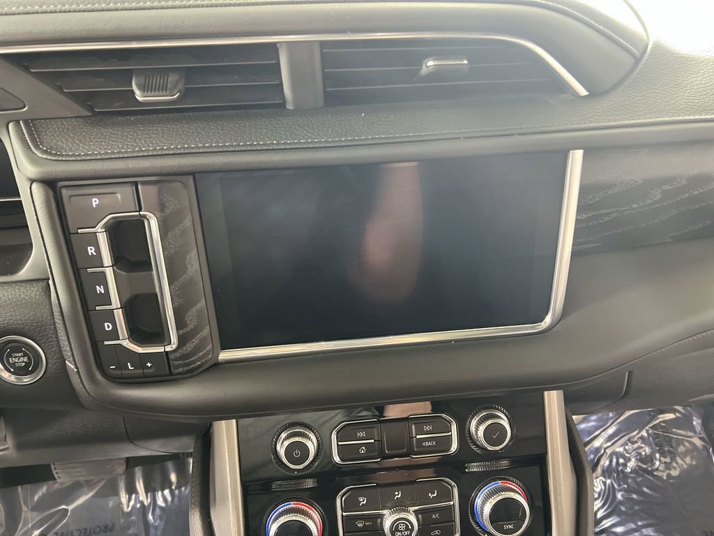 Used 2023 GMC Yukon Denali AWD/4WD image 12