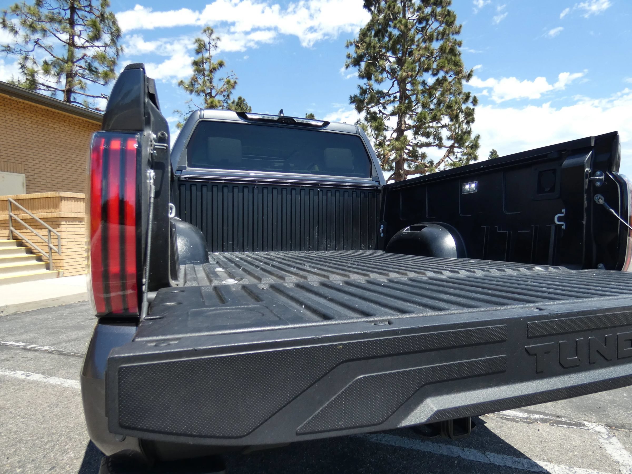 Used 2024 Toyota Tundra Limited w/ TRD Off-Road Package AWD/4WD image 23