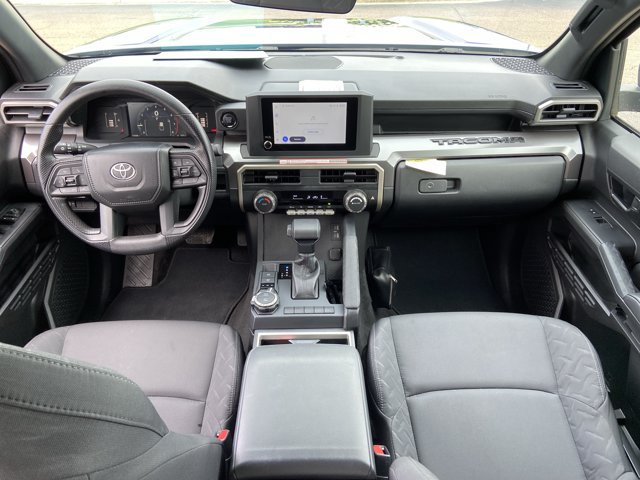 Used 2025 Toyota Tacoma SR5 AWD/4WD image 48