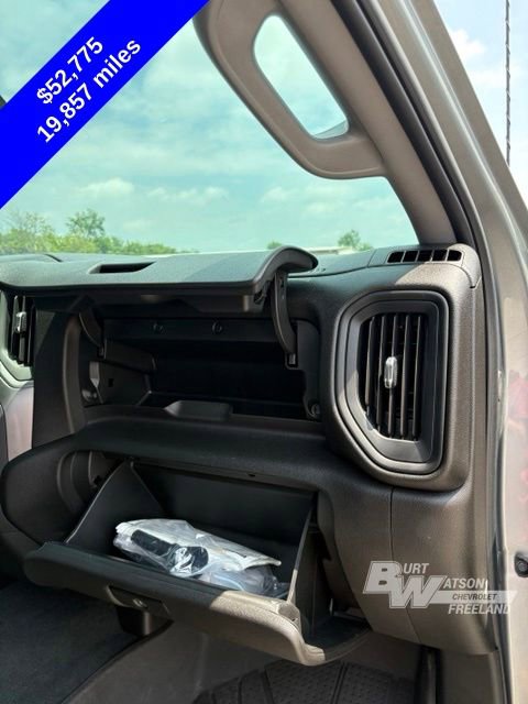Used 2025 Chevrolet Silverado 2500 Custom w/ Custom Convenience Package AWD/4WD image 33