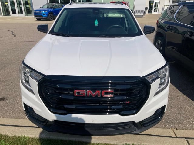 Used 2023 GMC Terrain AT4 w/ LPO, Floor Liner Package AWD/4WD image 2