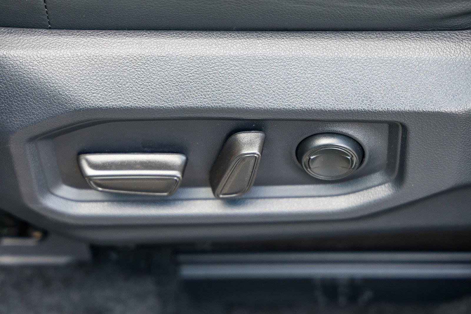 Used 2025 Toyota Sequoia TRD Pro AWD/4WD image 23