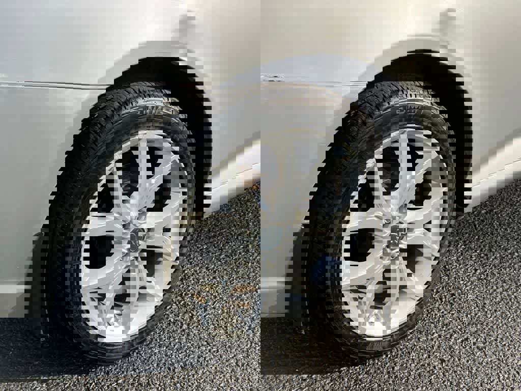 Used 2008 Hyundai Tiburon GT image 13