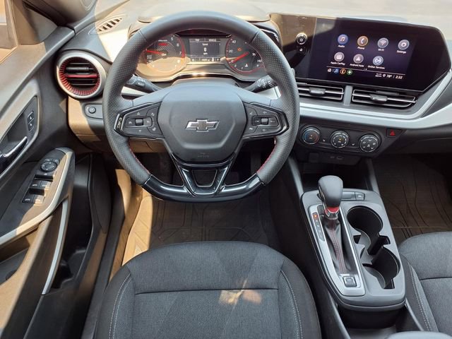 Used 2024 Chevrolet Trax RS w/ Driver Confidence Package FWD image 6