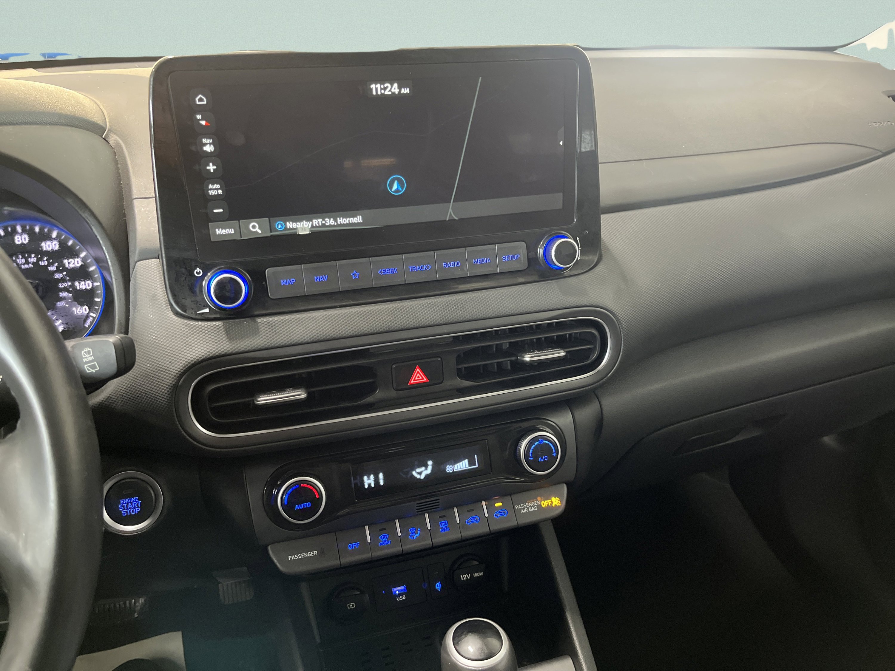Used 2023 Hyundai Kona SEL w/ Convenience Package image 22