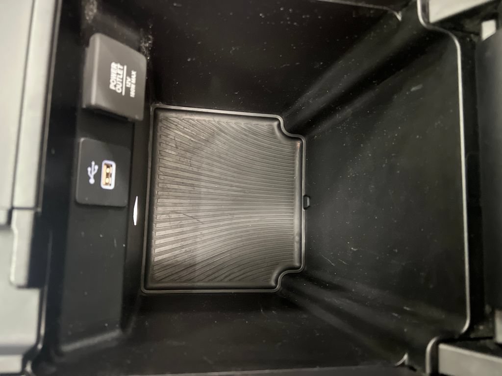 Used 2022 Acura MDX w/ Advance Package AWD/4WD image 30