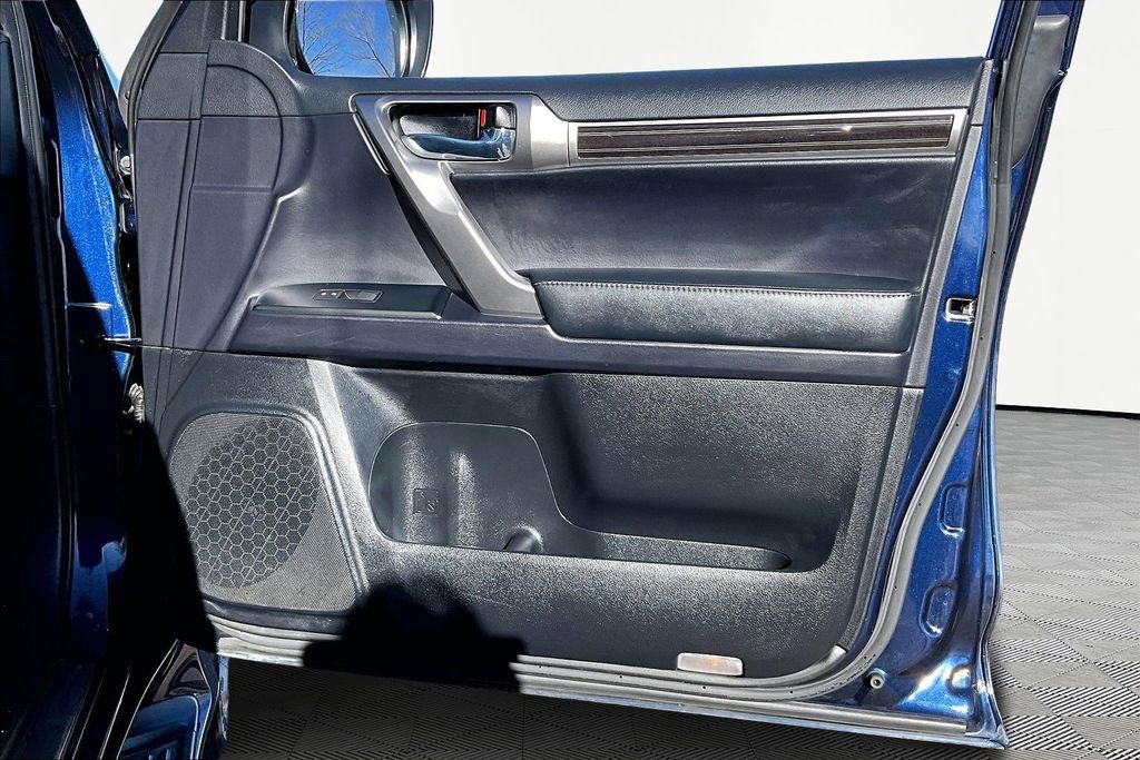 Used 2023 Lexus GX 460 Premium image 27