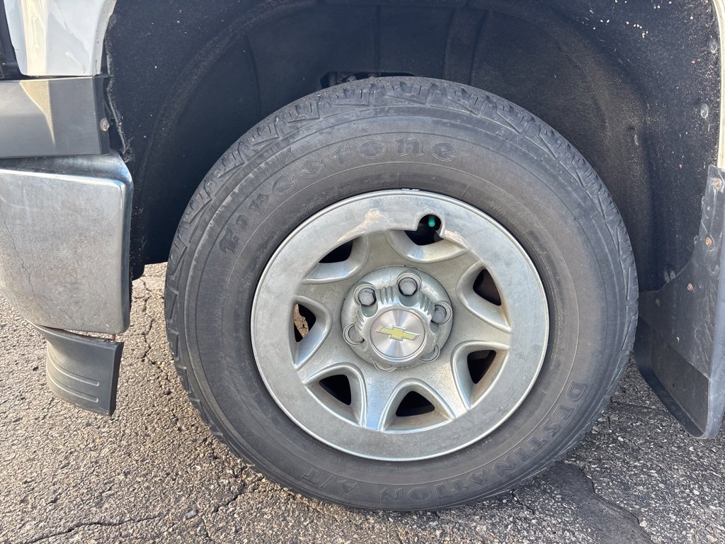 Used 2014 Chevrolet Silverado 1500 W/T w/ Chrome Bumper Package image 4