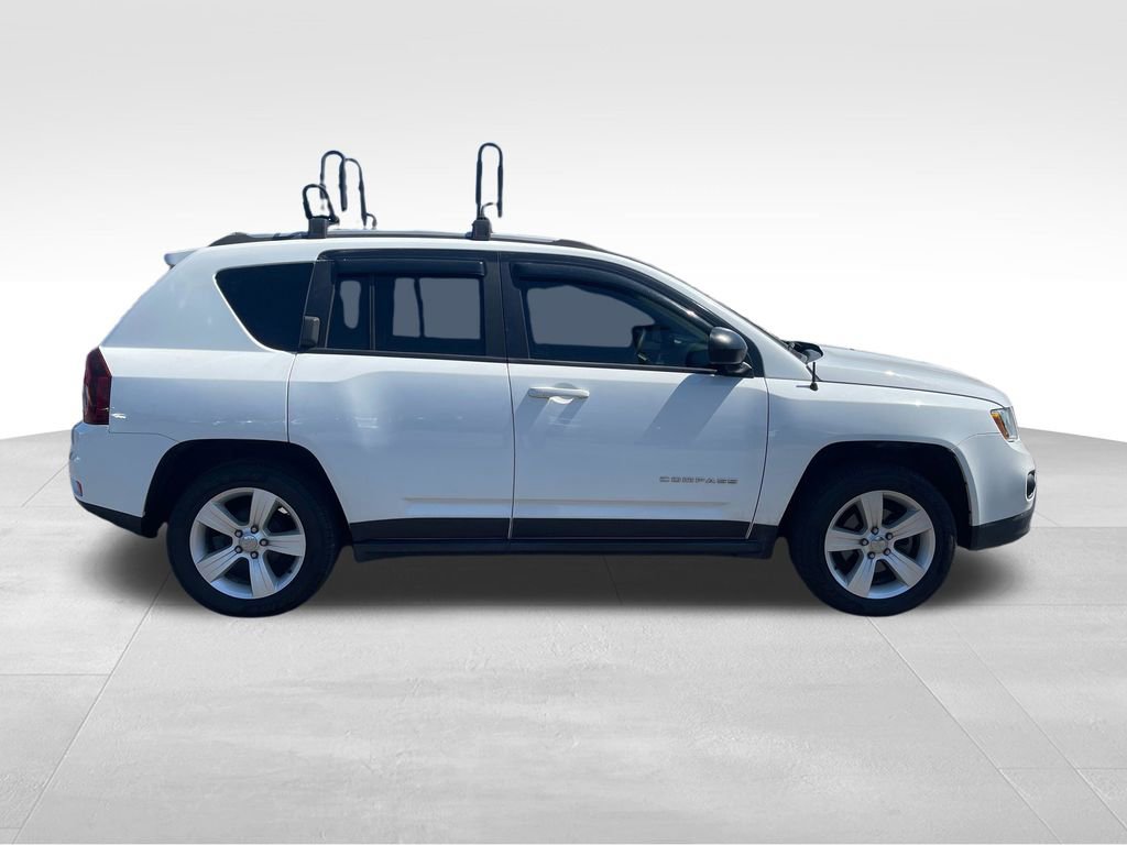 Used 2017 Jeep Compass Sport w/ Power Value Group FWD image 9